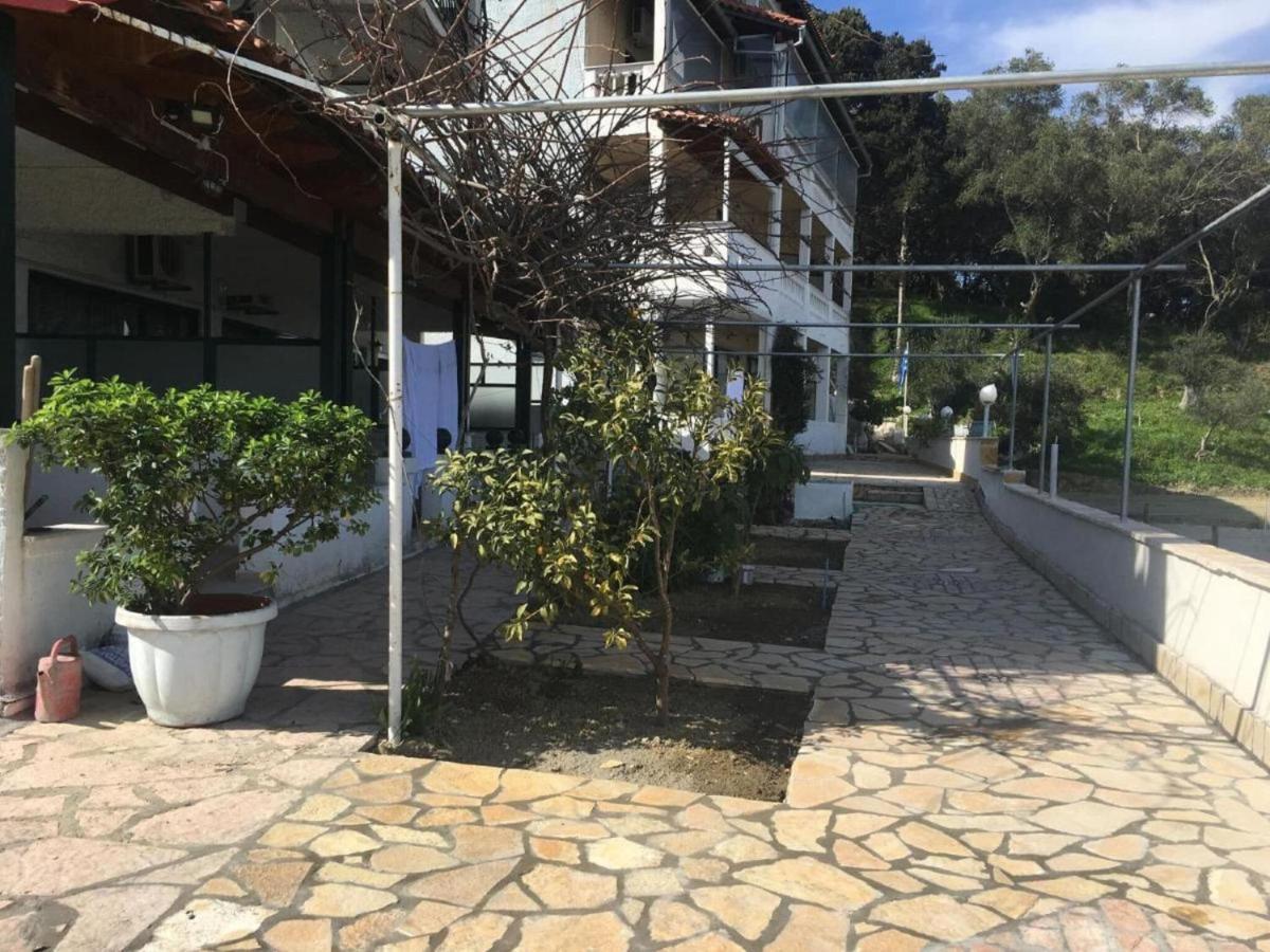 Majestic In With Shared Pool * Benitses (Corfu)