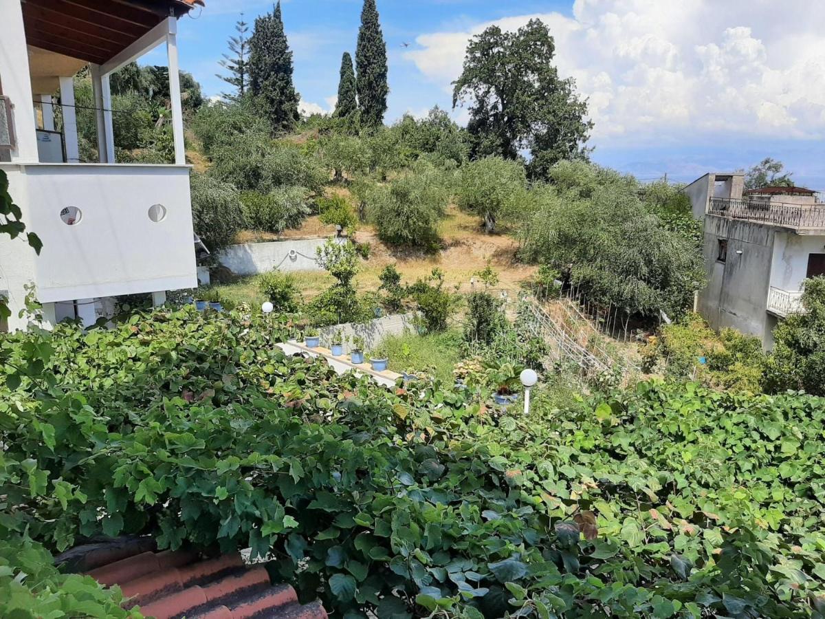 Majestic In With Shared Pool Apartment Benitses (Corfu)